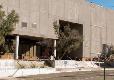 Visit the Laura Volkerding Study Center